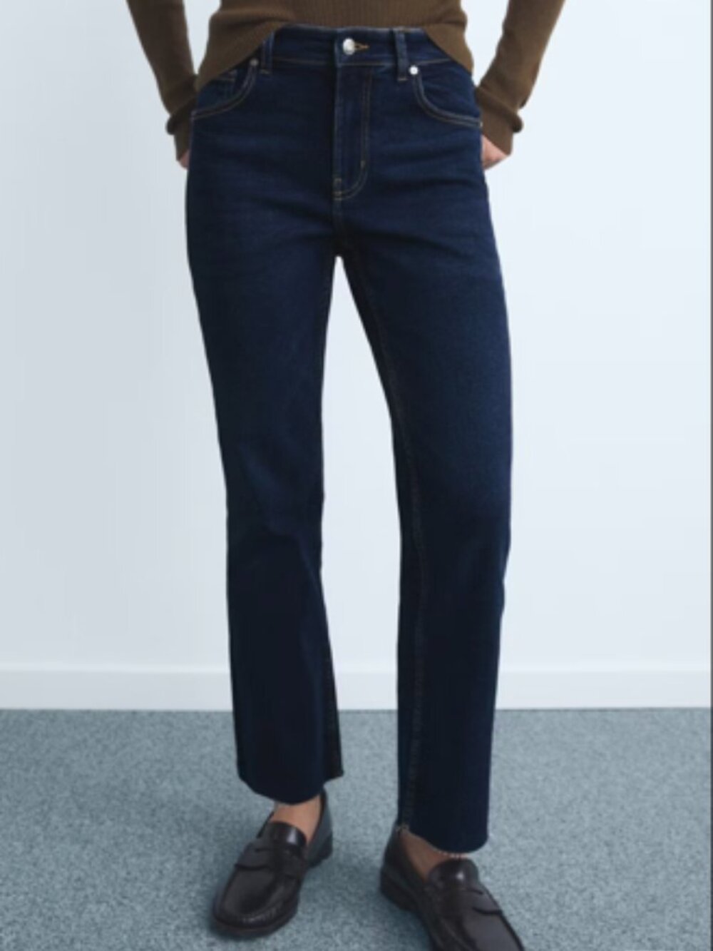 Mango Sienna Flared Cropped Jeans NWT Dark Wash Size 4
